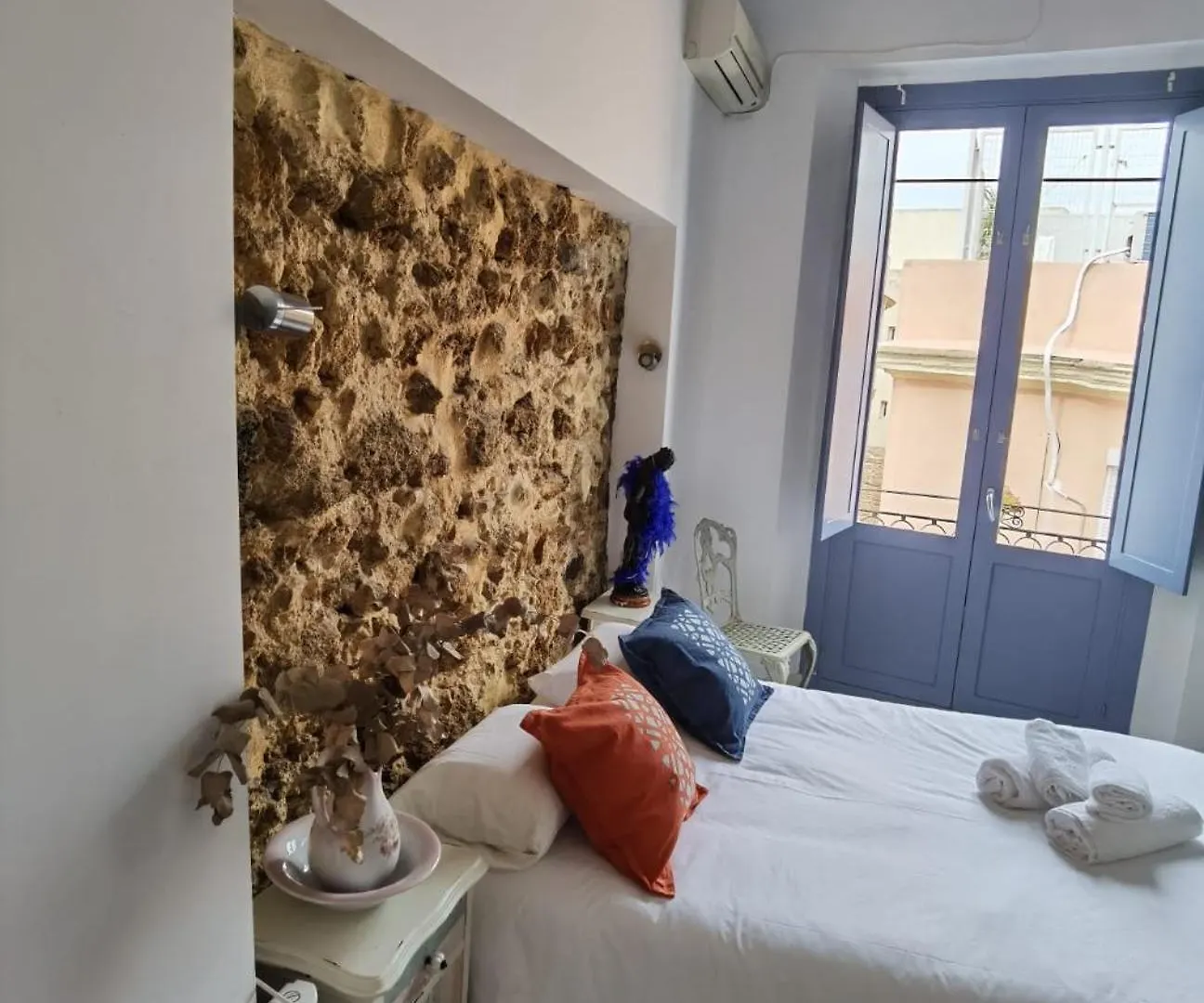 La Casa Vertical 加的斯